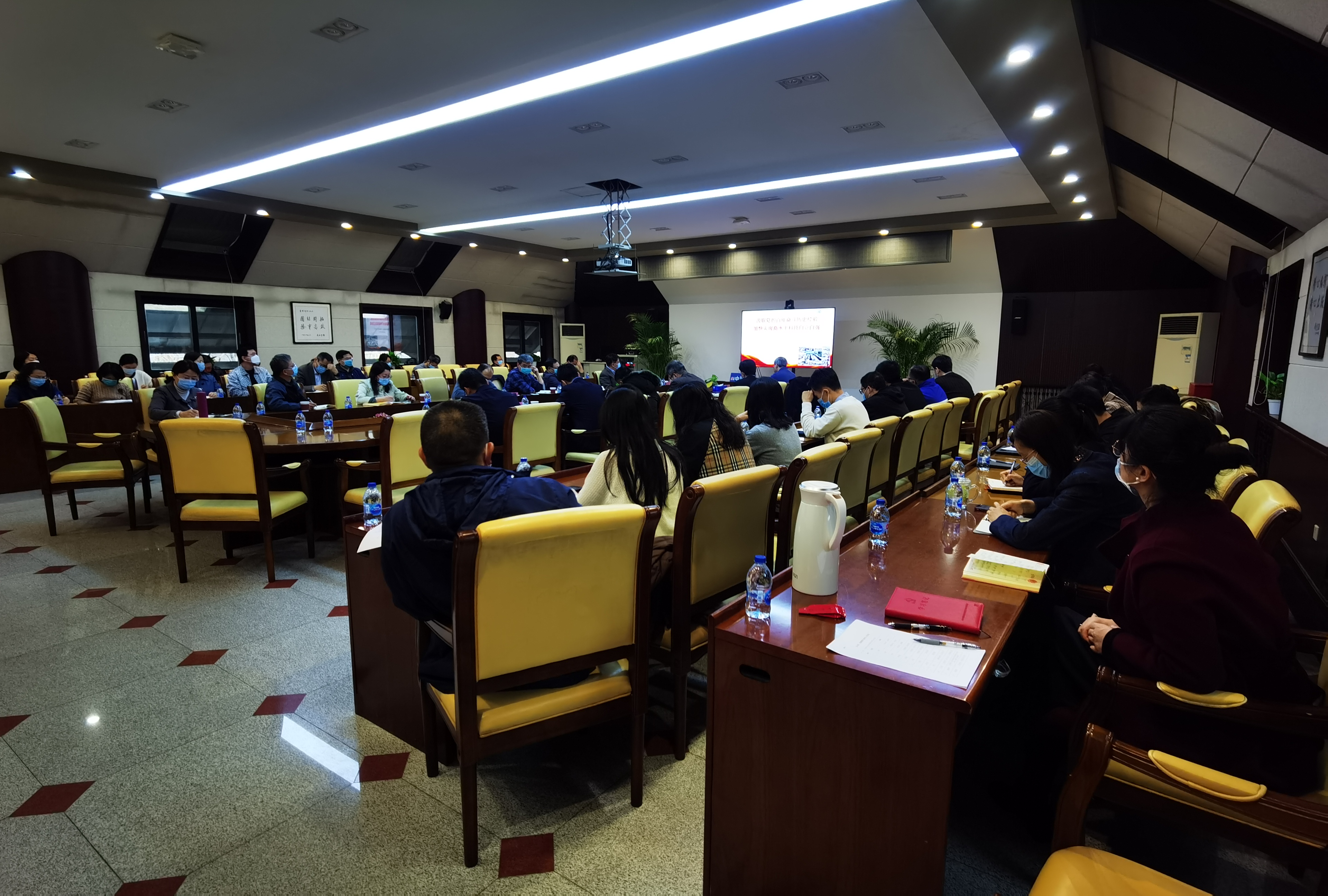 国产SUV精品一区二区883