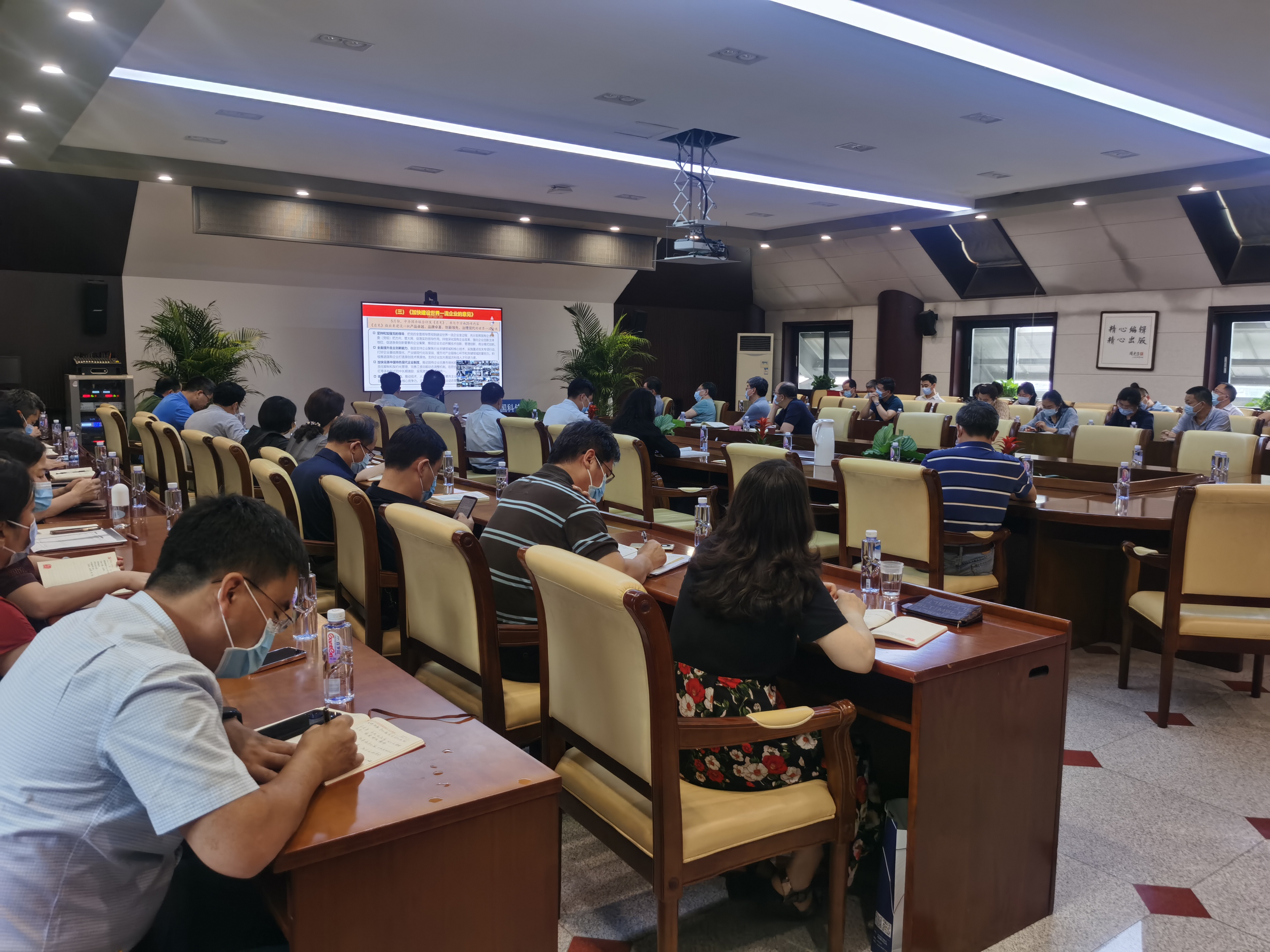 国产SUV精品一区二区883